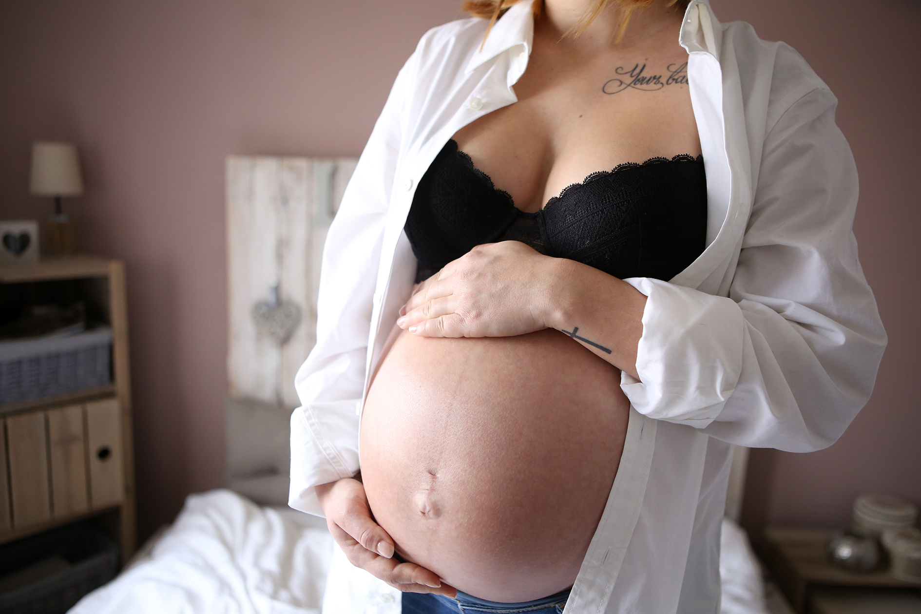 seance-photo-maternite-grossesse-ventre-rond-montpellier