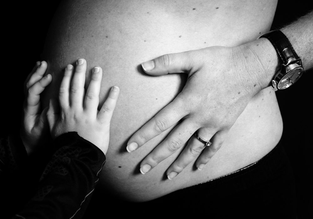 photographe-grossesse-shooting-femme-enceinte-montpellier-nimes