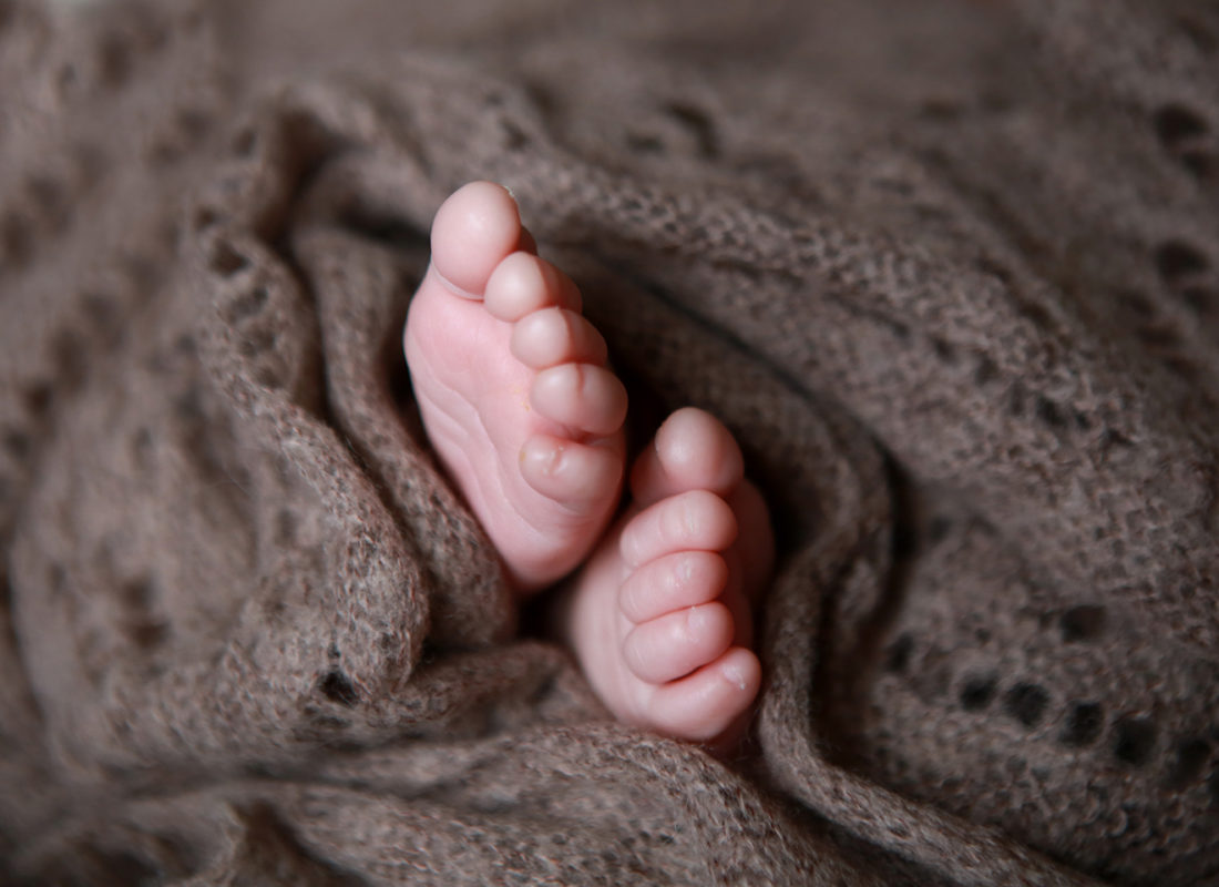 photographe séance photo bébé nouveau-né naissance Saint-gély-du-fesc