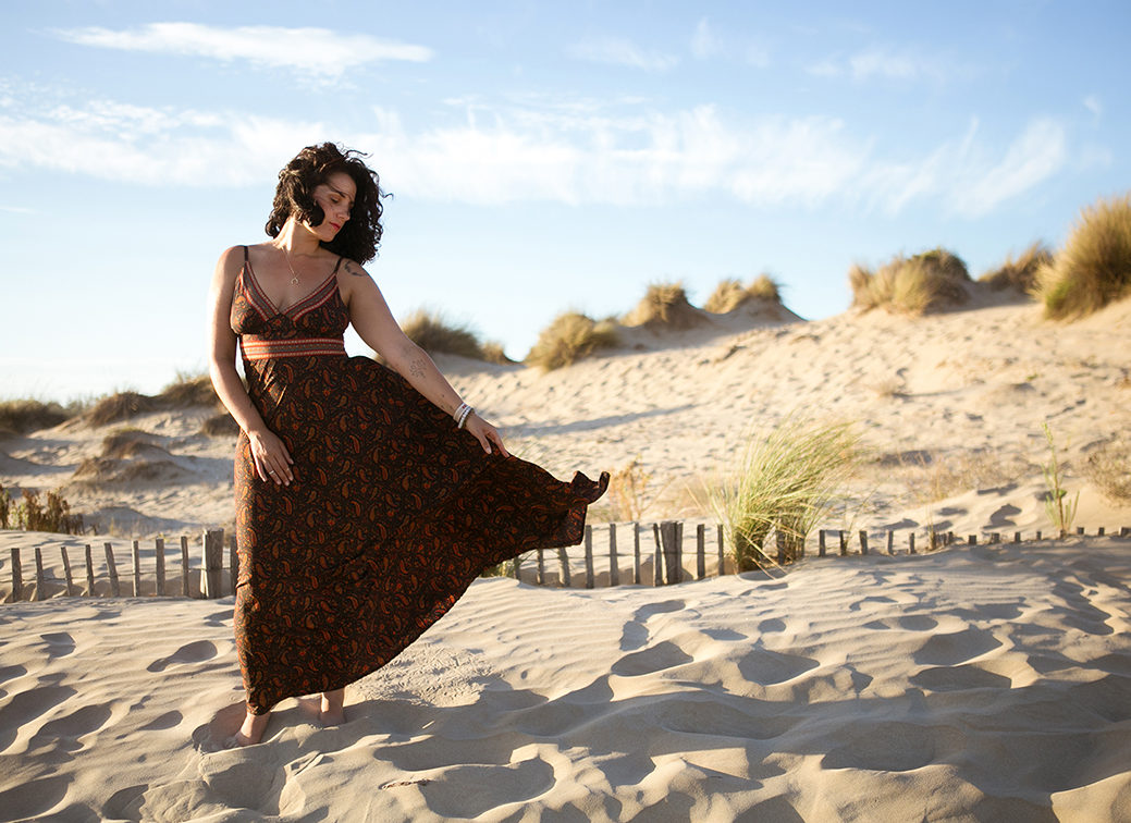 photographe plage montpellier portrait femme carnon